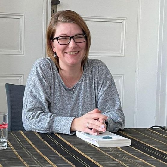 Nadine Lüdke bei einer Lesung